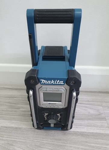 Makita dmr106 cordless job - dmr106,