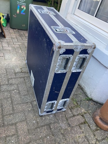 Flight case housed soundcraft - housed,
