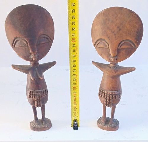Pair african carved - a,