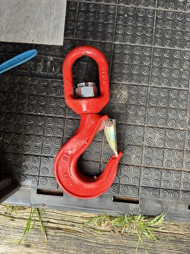Swivel hook for fassi - hook,