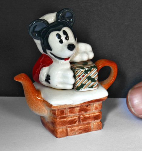 Cardew disney christmas - cardew, mickey
