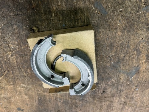 Yamaha qt50 brake shoes - qt50,