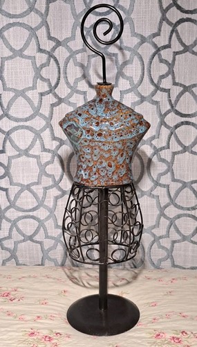 Mannequin dress form - form, tabletop