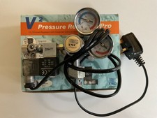 CO2 pressure regulator with
