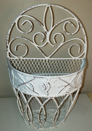 Vintage metal decor white - metal, decor.
