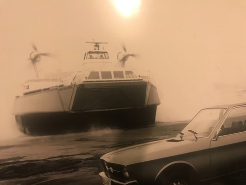 Hovercraft ship car
