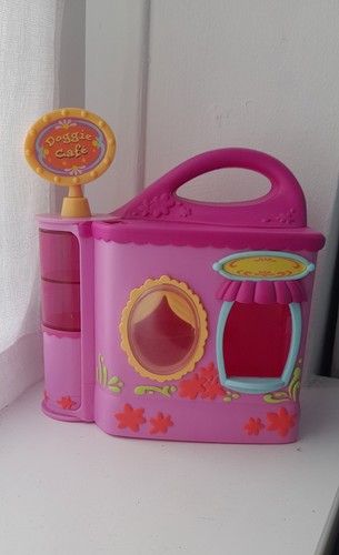 Lps doggie cafe playset with - doggie,