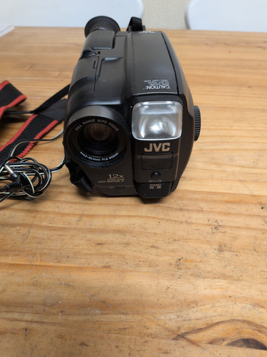 Jvc hf900 vhs camcorder - jvc,