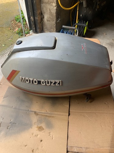 Moto guzzi v50 - moto, tank