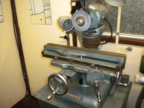Union tool cutter - tool,
