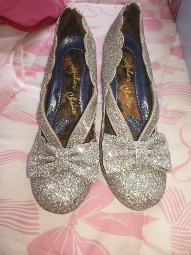 Irregular choice final - final, bow