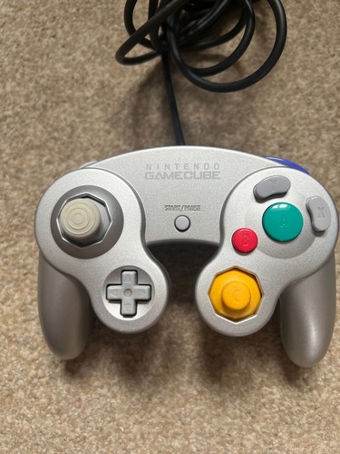 Official nintendo gamecube - nintendo,