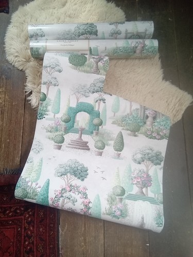 Laura ashley naunton folly - ashley,