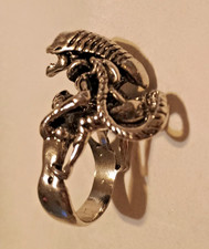 Alien Xenomorph Silver Metal
