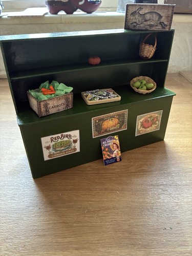 Grocers shelving unit - shelving,