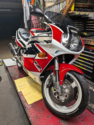 Suzuki gsxr750 slingshot - gsxr750,