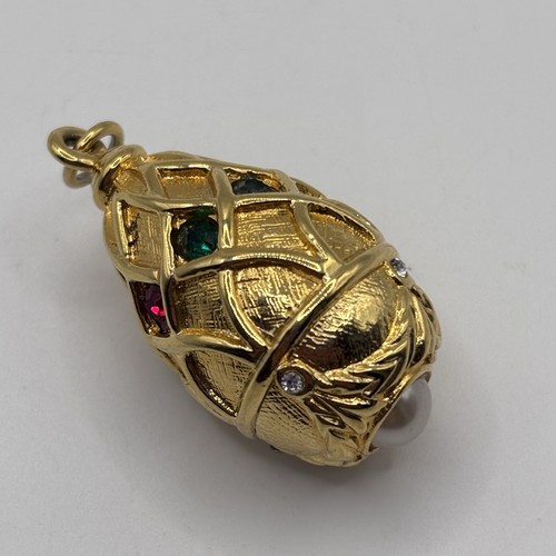 Vintage joan rivers faberge - joan,