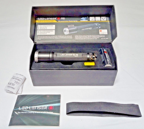 Led lenser 8305 - boxed, new