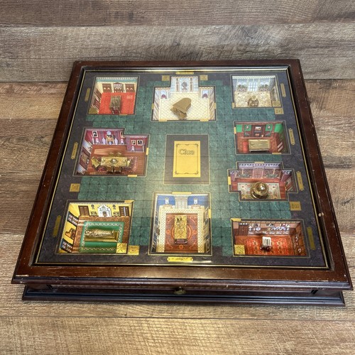 Franklin mint clue framed - mint,