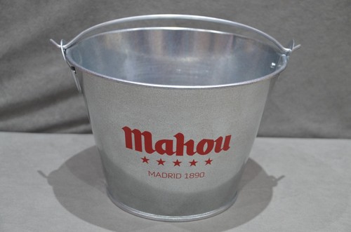 New mahou beer - mahou, ice