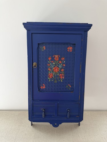 Vintage painted wood medicine - vintage,