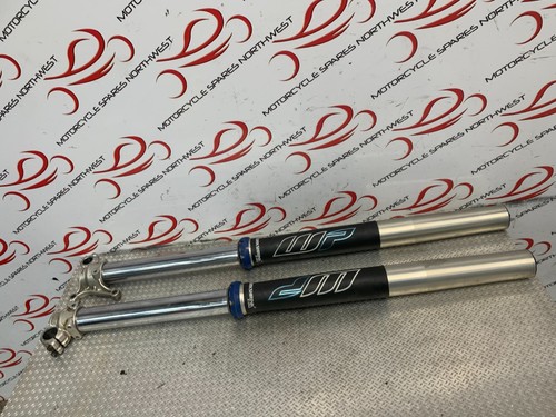 Husqvarna fc250 front forks - husqvarna,