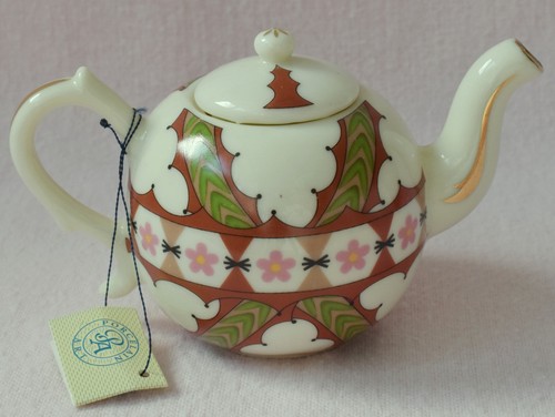 Porcelain art miniature - porcelain,