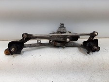 2014 TOYOTA PRIUS PLUS WIPER MOTOR & LINKAGE  RIGHT HAND DRIVE