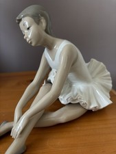 NAO Sitting Ballerina