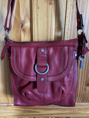 Fossil red leather medium - leather,