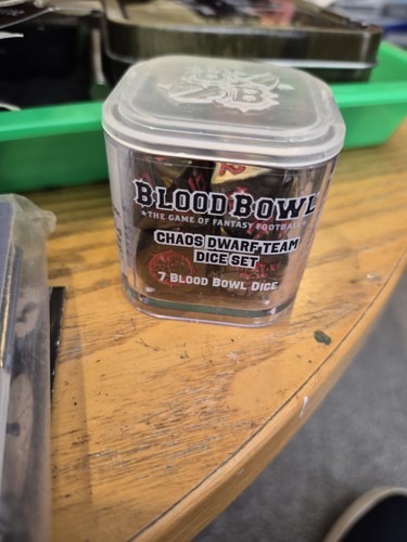 Games workshop blood bowl - blood,