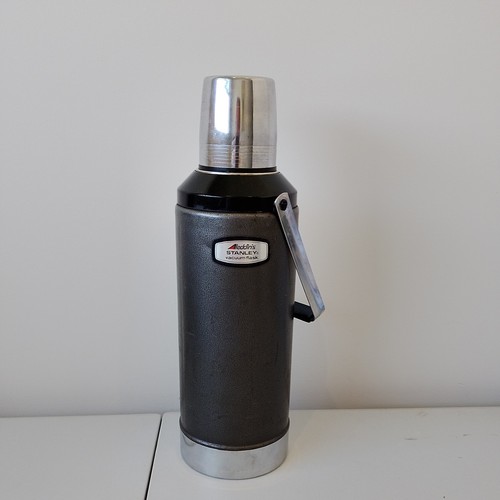 Stanley insulated vacuum - 1.9l,