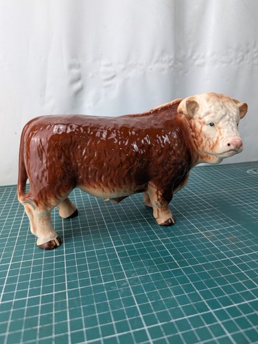 Melba ware bull figurine - ware,