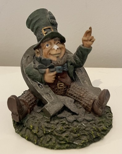 Declan finnians sculpture - finnians,