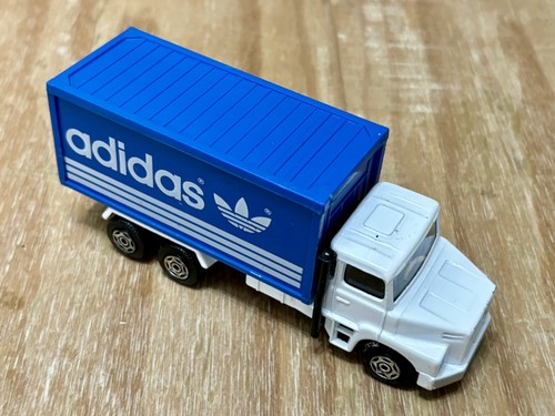 Corgi toys trucks scania - trucks,