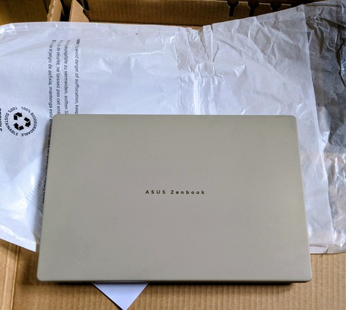 Asus zenbook a14 - ux3407qa, 14"
