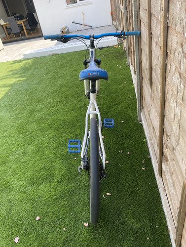 Carrera 5in mountain bike - carrera,