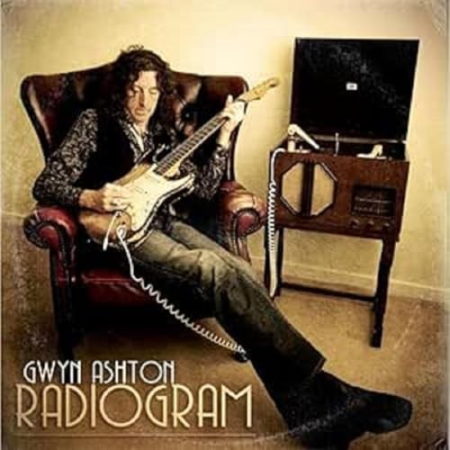 Gwyn ashton radiogram - -,