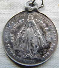 Pope Pius IX Antique Papal Sterling Silver Miraculous HOLY MEDAL Virgin Mary
