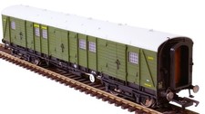 Hornby R60020A SR gangway