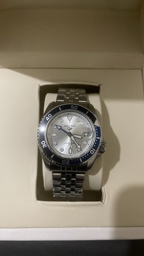 Seiko sports skx gmt - seiko, 5