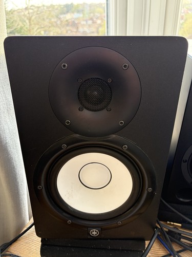 Black yamaha hs7 - black,