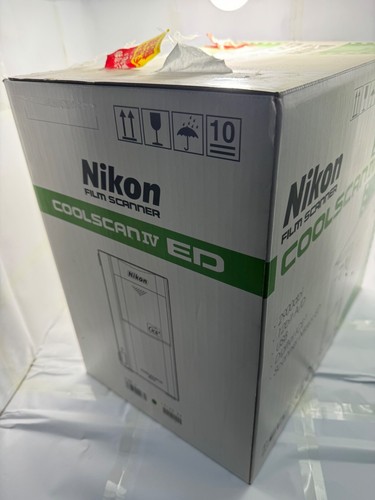 Nikon film scanner coolscan - nikon,