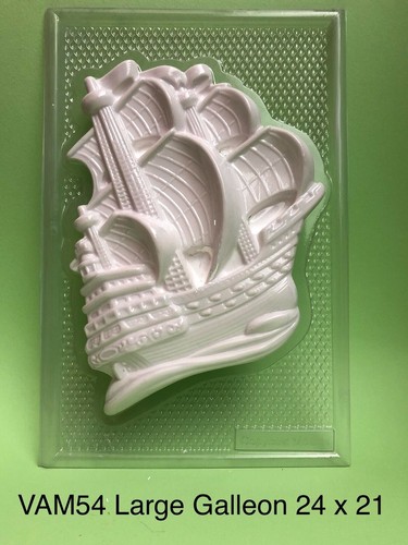 Plaster casting moulds - plaster, moulds*chess