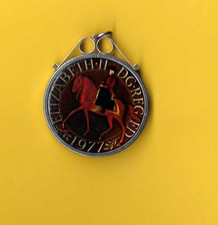 Enamelled 1977 Crown in