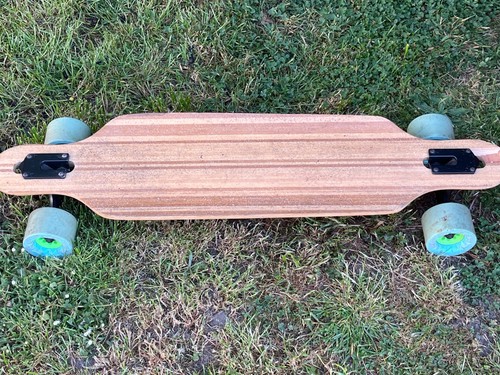 Two bare feet longboard - bare,