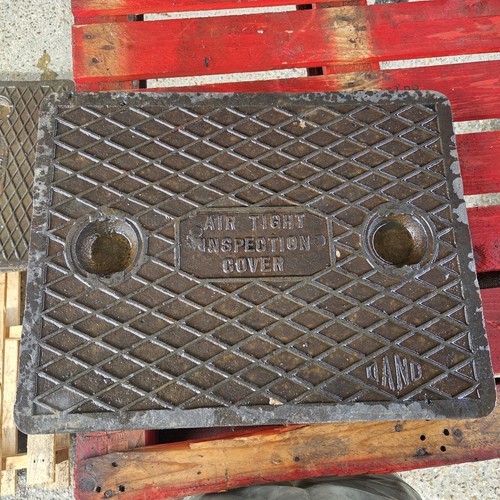 Cast iron manhole cover 660mm - iron,
