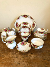 Royal Albert Old Country Roses