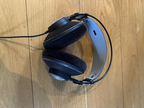 Akg k240 studio wired - akg, over-ear