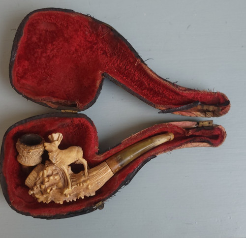 Antique hand carved meerschaum - antique, hand-carved